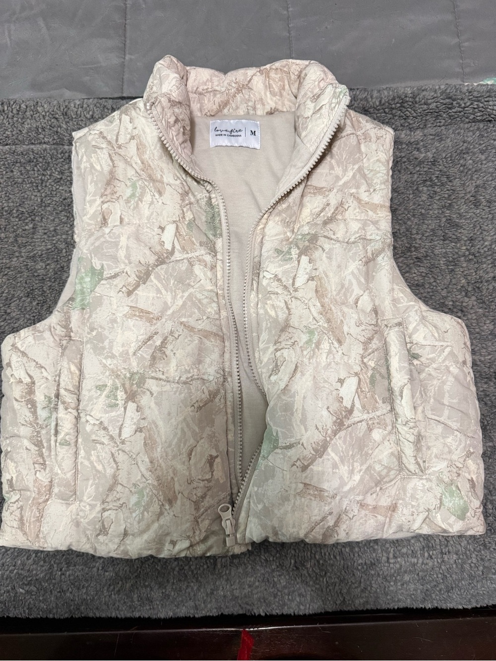 Light camo puffer vest